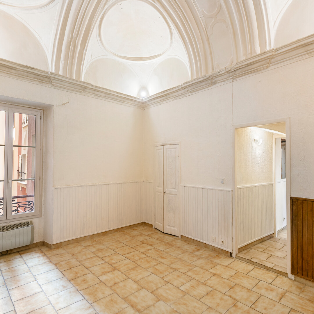 Sale Exclusivity 2 room apartment law 1235 Monaco City