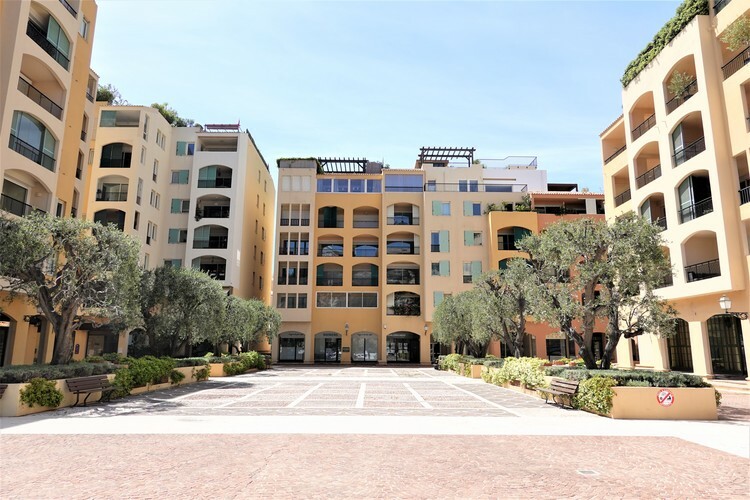 Commercial space / office