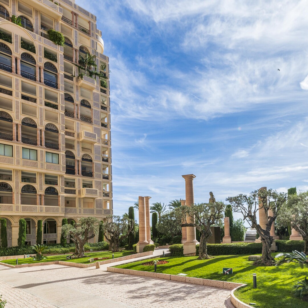 Gorgeous apartment in Seaside Plaza - Sea and Cap d'Ail port views