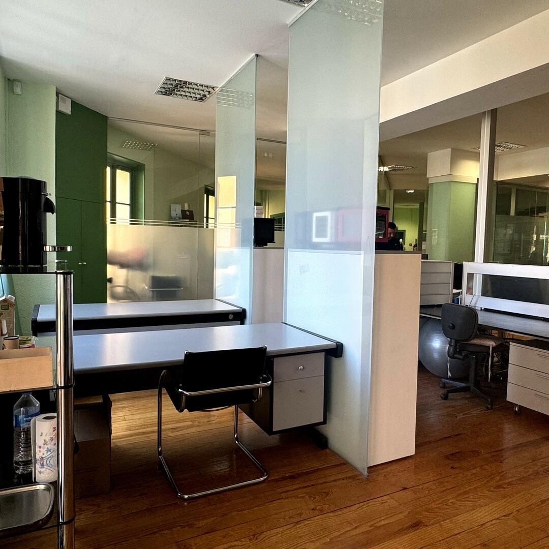 PARTITIONED OFFICE SPACE WITH EXCELLENT NATURAL LIGHT