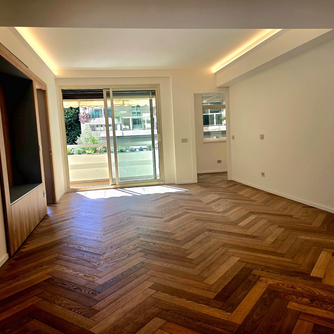 3 ROOMS - LE SUFFREN BEAUTIFUL APARTMENT COMPLETELY RENOVATED